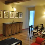 Castello Di Vezio In The Village Дом отдыха Варенна