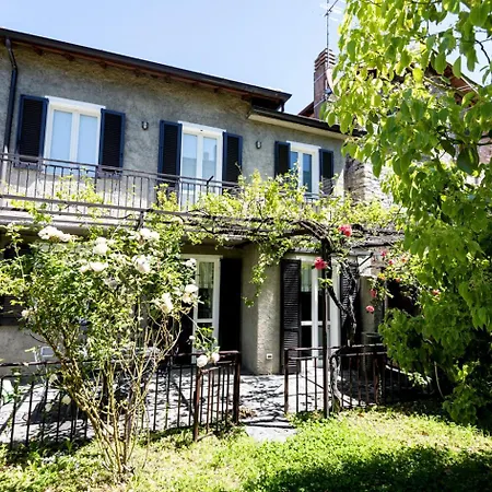 Castello Di Vezio In The Village Casa de Férias *