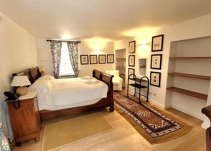 Castello Di Vezio In The Village *